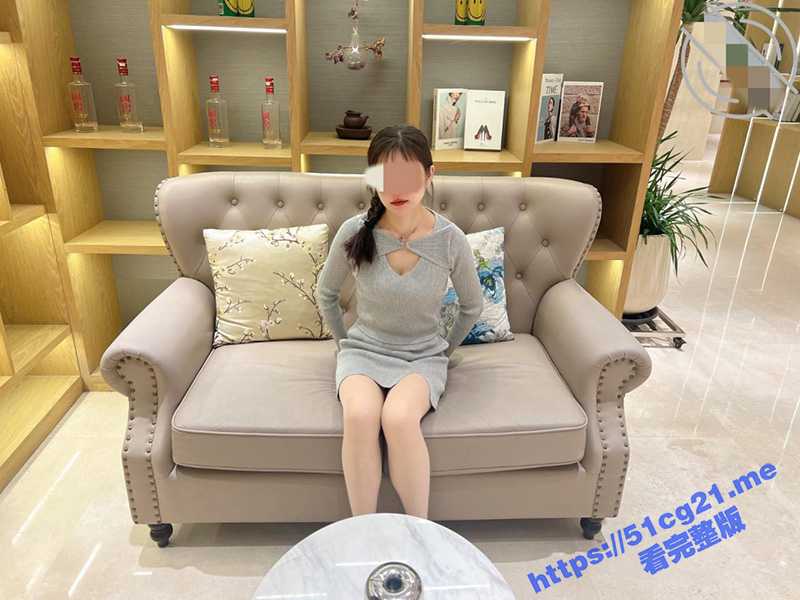 大神强上女房东后续 两天操她五次胆大包天 在摩天轮高空中操她 吃饭又忍不住内射！-51吃瓜网