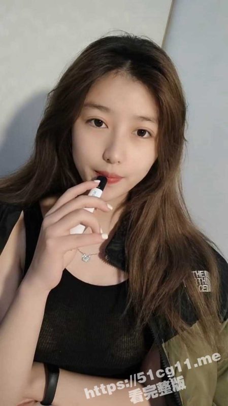 高颜值电竞主播 爱吃荔枝 下海黄播大尺度裸舞 个性纹身小妹揉胸扭臀 舔舐嘴唇的骚样好性感！-51吃瓜网