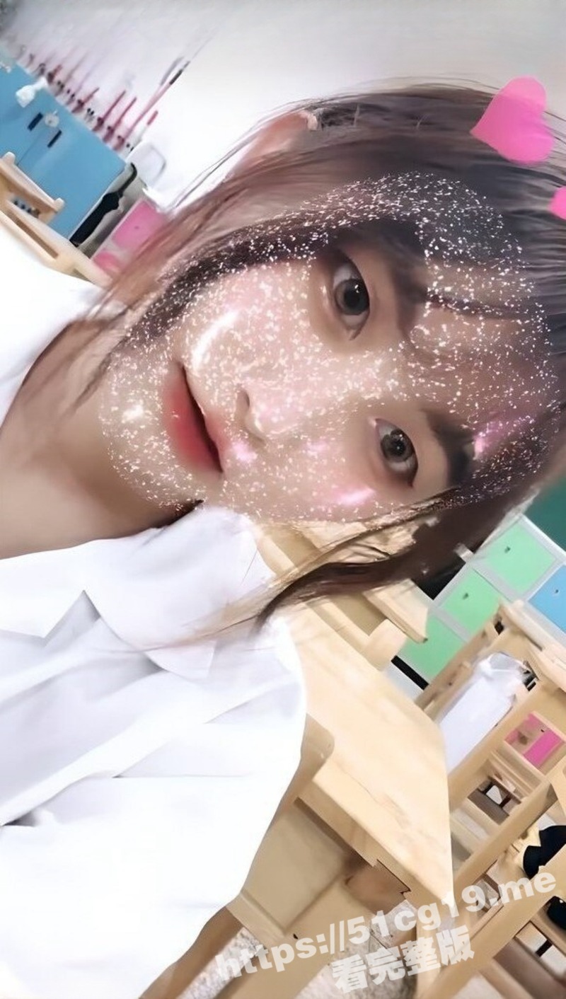 IG上搭讪的可爱短发小学妹 先网上文字视频调教 成功拿下后线下约啪！ - 51吃瓜网-51吃瓜网