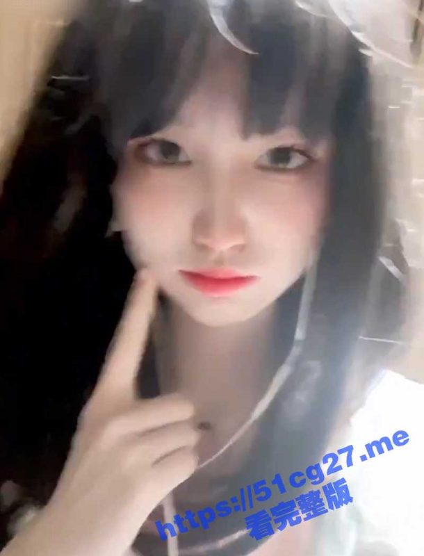 推特高颜值萌妹 乐瑶 绝美妹妹洛丽塔装逛商场性瘾来袭跑到厕所手扣蝴蝶穴自慰 小穴好粉嫩-51吃瓜网