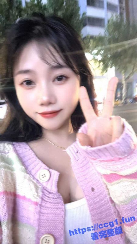 江苏泰州学院大三嫩妹 高鑫鑫 泄密 带着肛塞被操的直叫爸爸 边操边和网友开语音-51吃瓜网