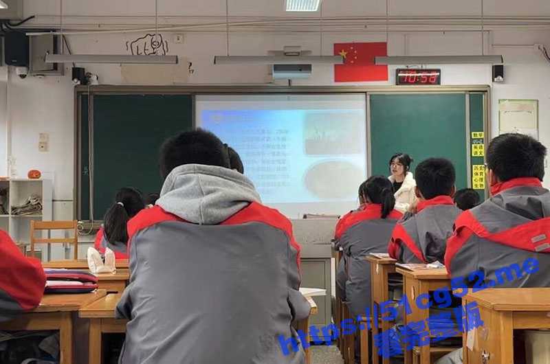 聊天软件认识的23岁常州林妹妹 身高165体重45 颜值高身材好玩得很花 已经被7个人操过了-51吃瓜网