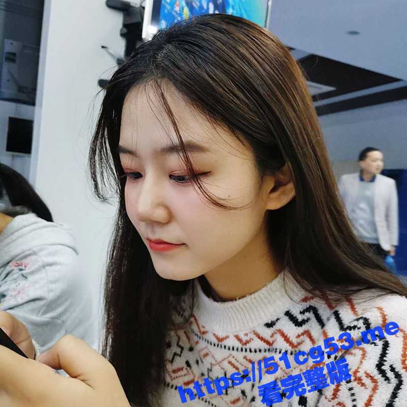 青海师范大学眼镜反差婊 陈丽梅 与金主爸爸视频流出 宿舍自拍线下约炮 戴眼镜口交毒龙 十足的小母狗！-51吃瓜网