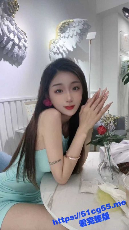 长春极品模特 李依梦 被土豪包养视频流出！这身材这翘臀 脖子以下全是腿 彻底沦为土豪的母狗！-51吃瓜网