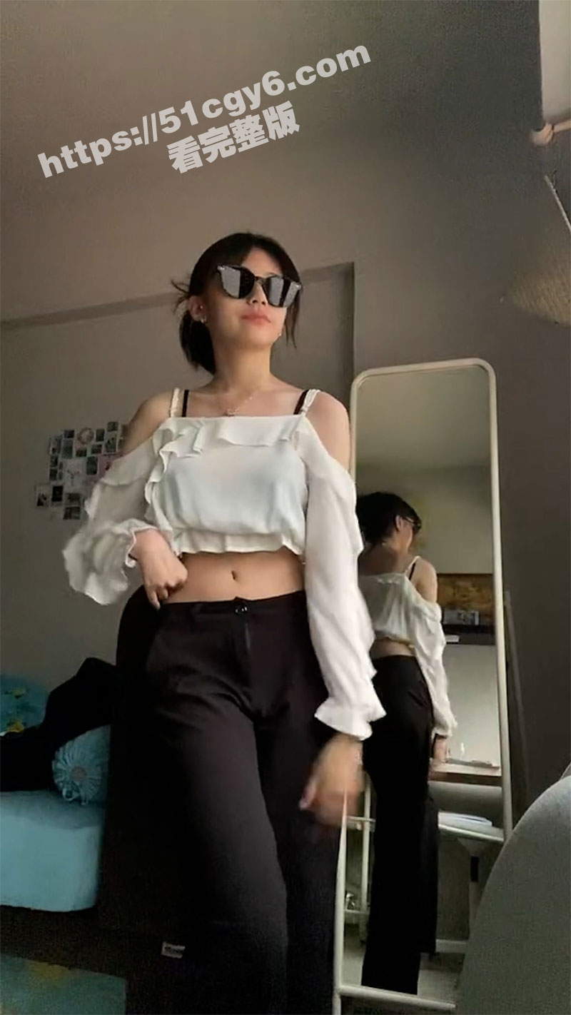 极品反差高中生 蜂腰嫩穴人前女神白月光人后校服诱惑 暴力揉捏嫩乳大展母狗风范! - 51吃瓜网-51吃瓜网