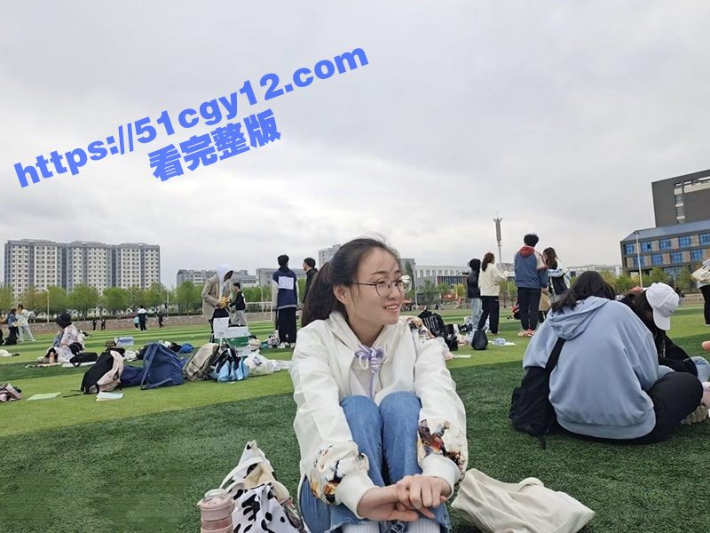 郑州旅游职业学院反差学生妹 林洁瑶 黑丝制服足交 女上位骑乘疯狂榨精 不雅视频被曝光！ - 51吃瓜网-51吃瓜网