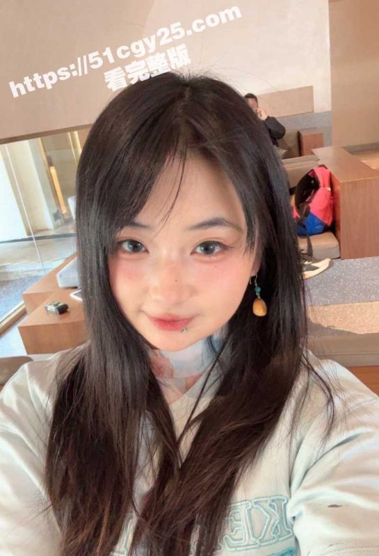 广东佛山大学生 陈艺蕾 大量自慰私拍流出 绝色尤物用各种假屌满足空虚小穴！-51吃瓜网