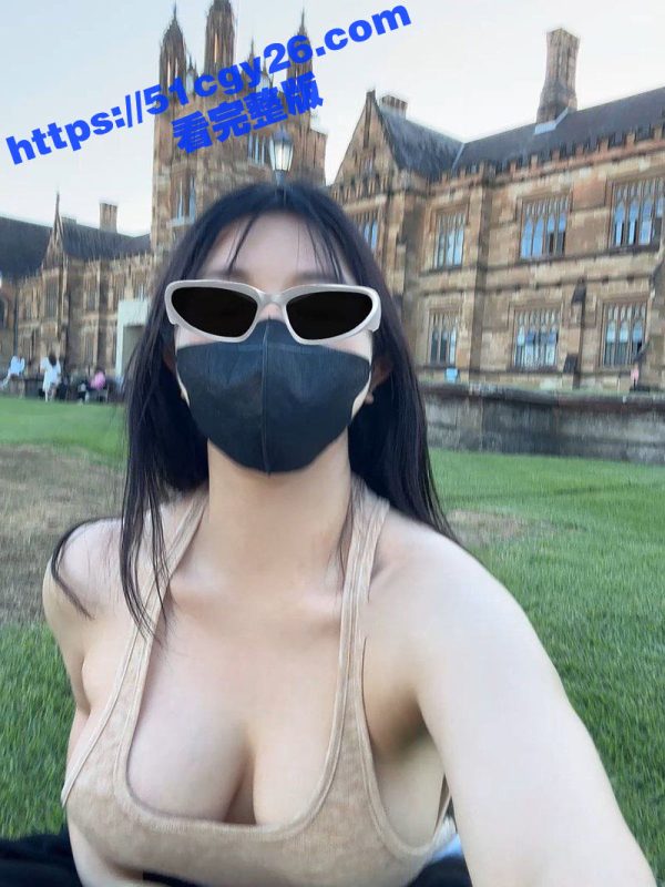 推特极品健身婊 婷婷 楼梯厕所户外露出 圆润大奶性感撩人 风骚母狗渴望被当街强奸！-51吃瓜网