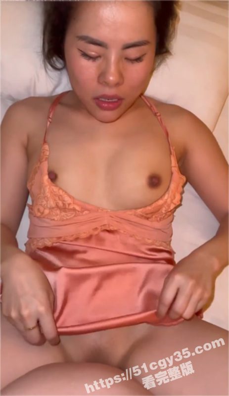 富二代约炮达人 fKabuto 约操极品美乳少妇 表情淫靡口技一流 骚浪气息吊打职业骚鸡！-51吃瓜网