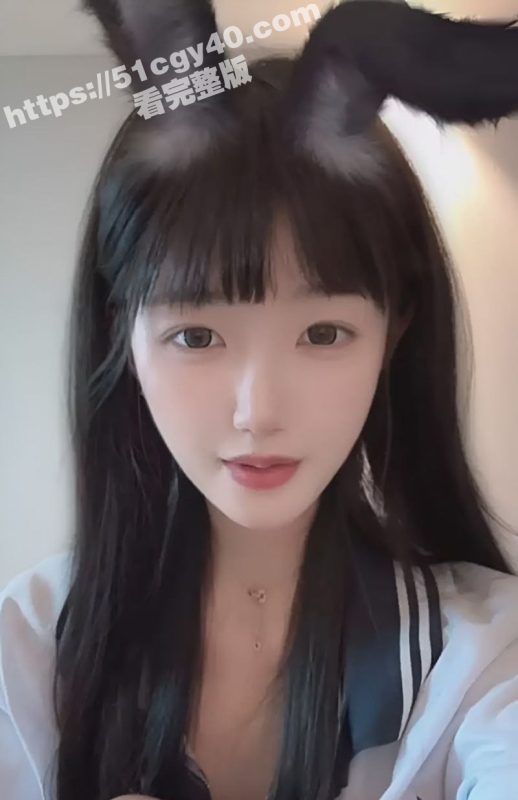 重庆极品外围女 张冉冉 全国可飞到处接客 白富美人设欺瞒男友 被其发现后残忍曝光！-51吃瓜网