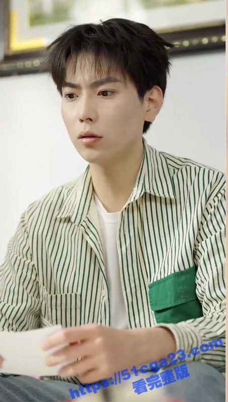 每日短剧《天降姐姐我有系统》意外觉醒情绪系统 俘获四位绝色姐姐芳心 揭开修仙界神秘面紗！-51吃瓜网