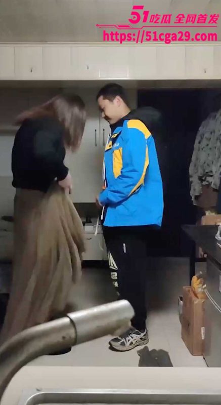 南京伪娘阿红事件 心动男嘉宾之外卖哥 刚送完餐就马不停蹄来找红姐开干 没想到居然秒射！-51吃瓜网