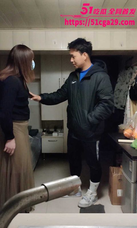 南京伪娘阿红事件 心动男嘉宾之让我看看哥 日之前居然要验货 红姐只能使用夹鸡大法！-51吃瓜网