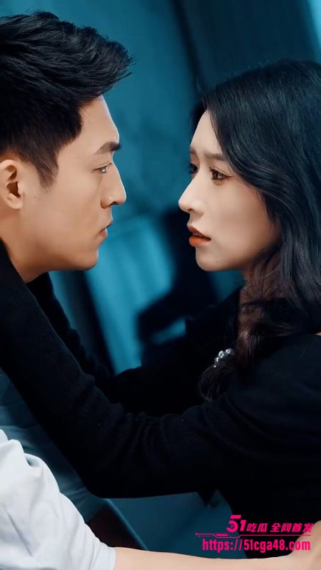 擦边短剧《谎言的背后》一杯奶茶引发的家庭风暴 谎言与责任的博弈!-51吃瓜网