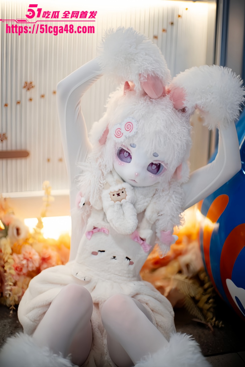 00后萝莉 小什么西 喜欢被爸爸打屁股的小母狗 红肿发亮的干净屁屁 一跪下去就知道要抽臀缝! - 51吃瓜网-51吃瓜网