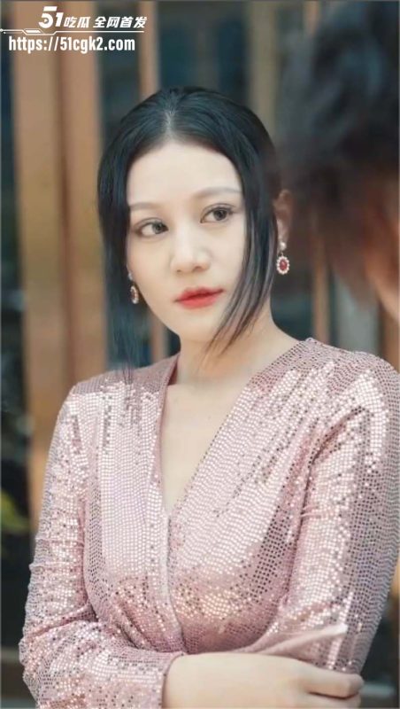 擦边短剧《盲人按摩师三天攻略女总裁》双目失明后意外获得神秘传承 最终逆袭成为豪门守护者!-51吃瓜网