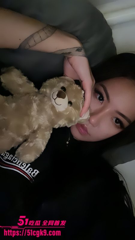 华裔女神 JessDrago 性瘾反差婊爱吃洋屌 深喉口交精液洗脸 掰穴抠逼自慰 后入打桩猛操骚穴！-51吃瓜网