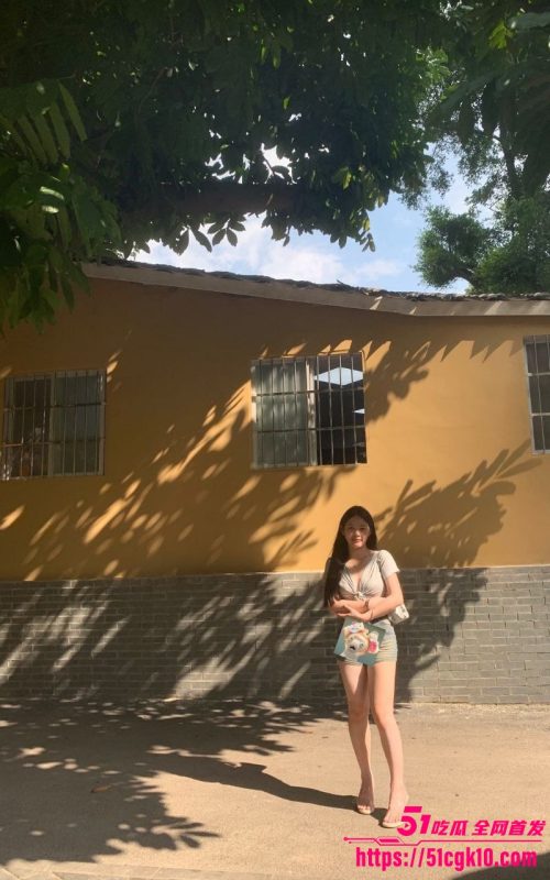 顶级身材学生妹和男友做爱曝光 后入猛操翘臀骚穴 无套内射爽到起飞！-51吃瓜网