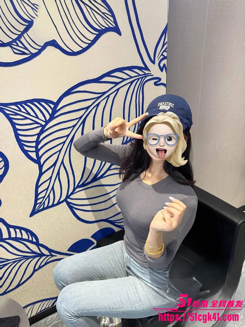 海角乱伦大神 39岁大屁妈妈 新作 亲手剃光堂姐逼毛 诱人白虎嫩穴被打桩狂干 淫叫连连！ - 51吃瓜网-51吃瓜网