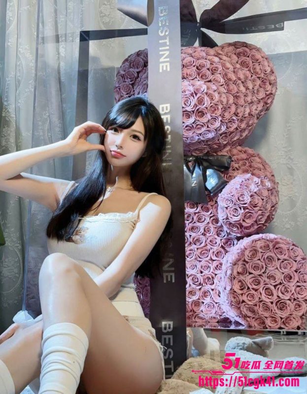 极品高颜值反差御姐自拍视频流出 双指狂抠嫩骚穴 喷水高潮淫水拉丝 诱惑到爆！-51吃瓜网