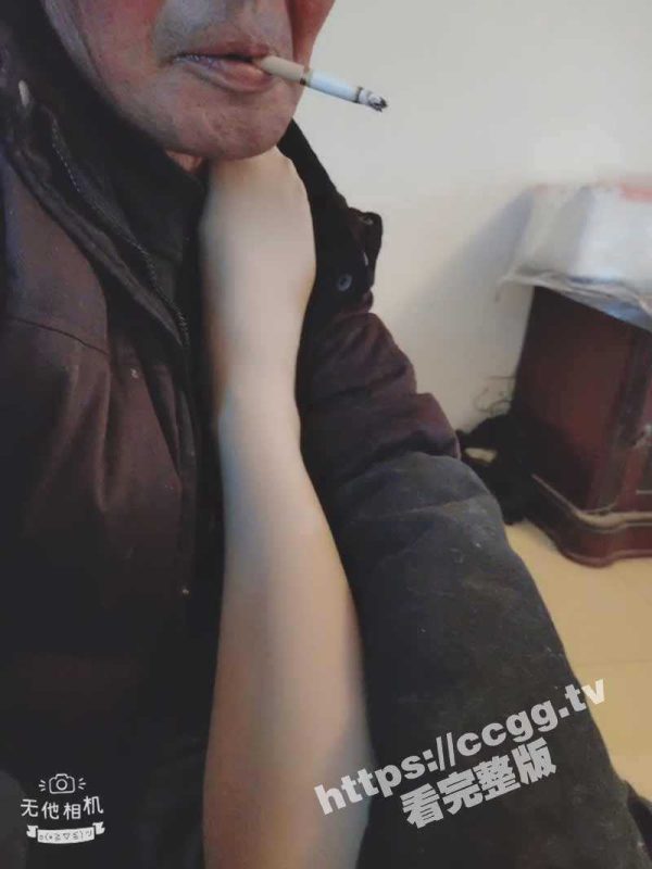 番茄 妖媚婷儿 户外勾引外卖小哥 独身大爷 车震 野战 打飞机等小合集-51吃瓜网