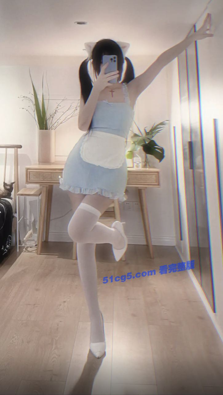 野餐兔 推特 抖音 百万粉丝野餐兔 啪啪定制 黑丝骑乘 无套怒操嫩穴特写 - 51吃瓜网-51吃瓜网