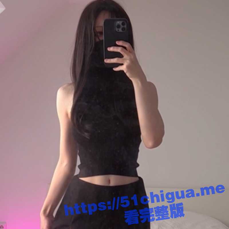 OnlyFans柚子猫YuZuKitty-新作-黑丝黑色情趣套装足交后啪啪后入 妥妥的榨精鸡-51吃瓜网