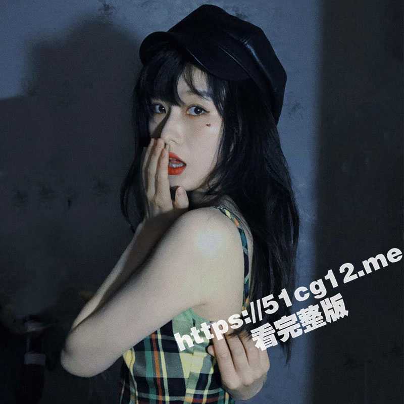 安徽医学科大学校妓 马鞍山公交车 裴丽 人前女神 人后骚母狗 想要吃鸡巴主动求曝光 安医大的瓜友加油！-51吃瓜网