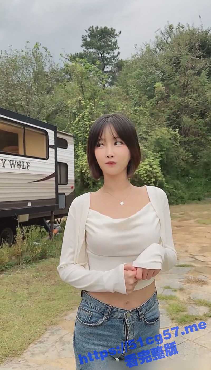 韩国极品尤物 韩善月sunwall 野外房车露营 先吃个小烧烤 再被大屌男友在房车爆操！ - 51吃瓜网-51吃瓜网