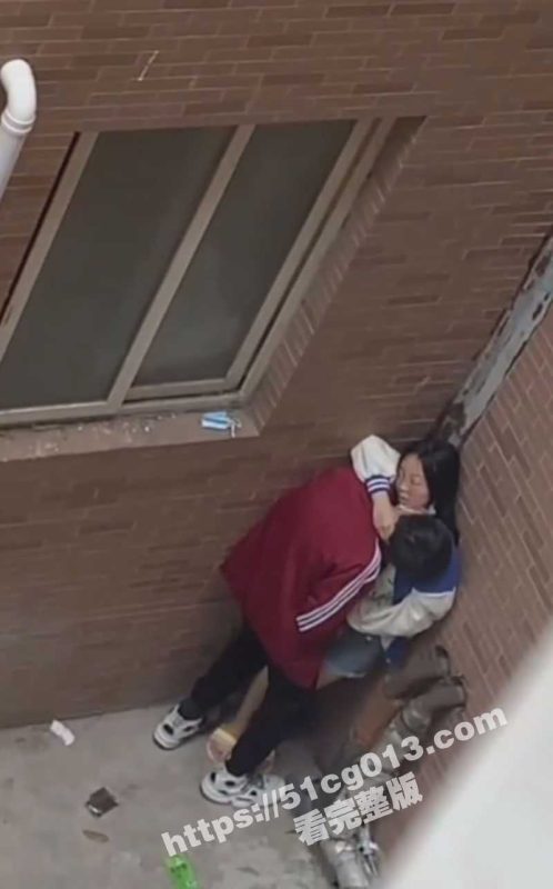 学弟用舌功征服学姐 出来混必须掌握点绝活 要不怎么撩妹-51吃瓜网