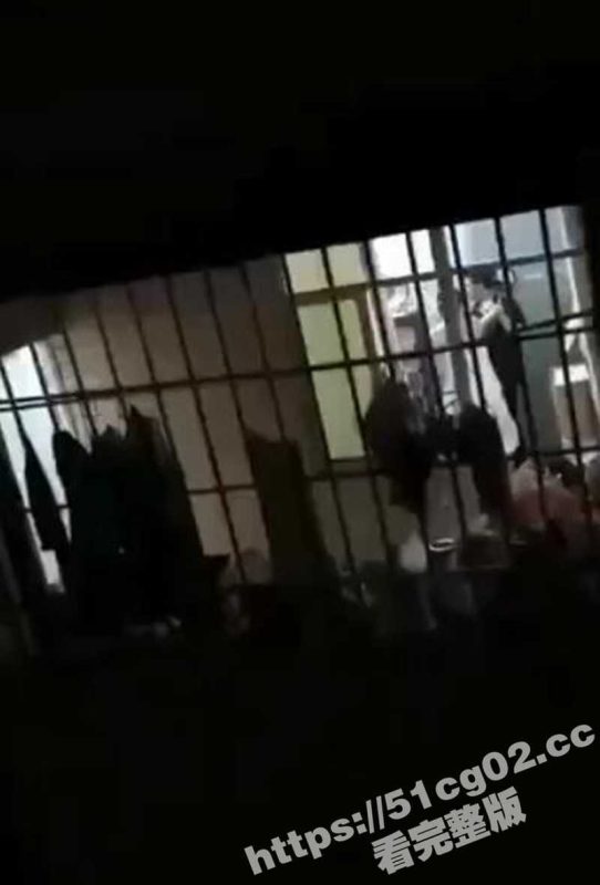 家暴只有零次和无数次 悍妇暴打家夫 这是哪位瓜友 实在是太惨了 让我们一起对家暴说不-51吃瓜网