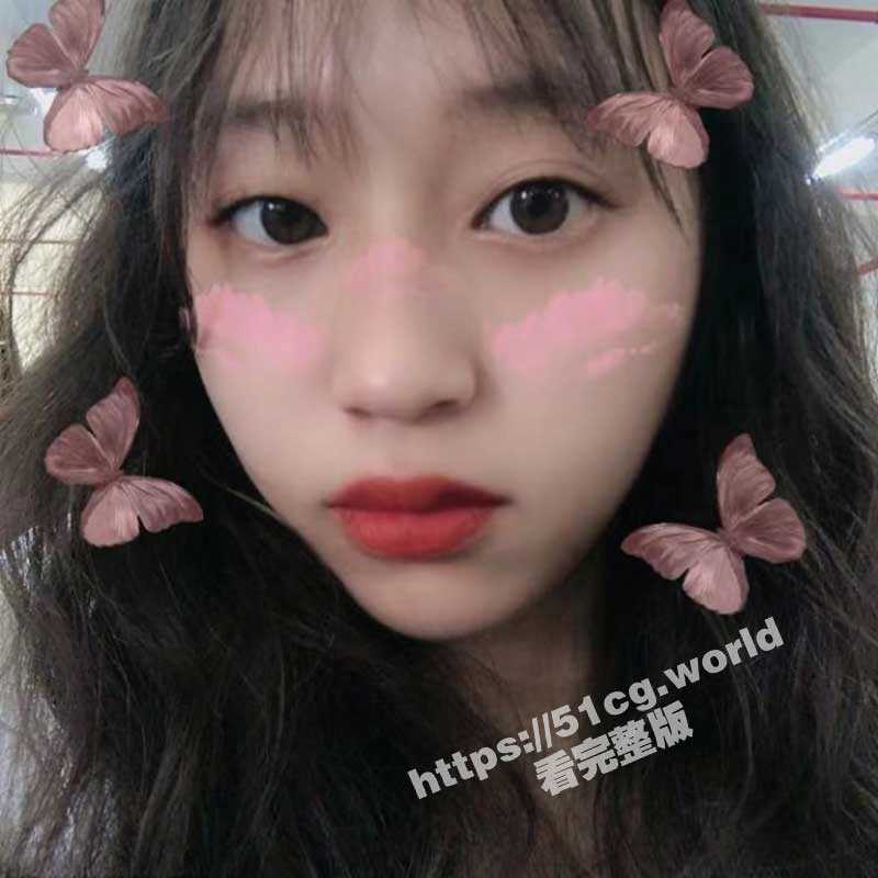 广州美院 甜美大二学妹下海援交 化身情趣女仆卖力嗦舔肉棒-51吃瓜网