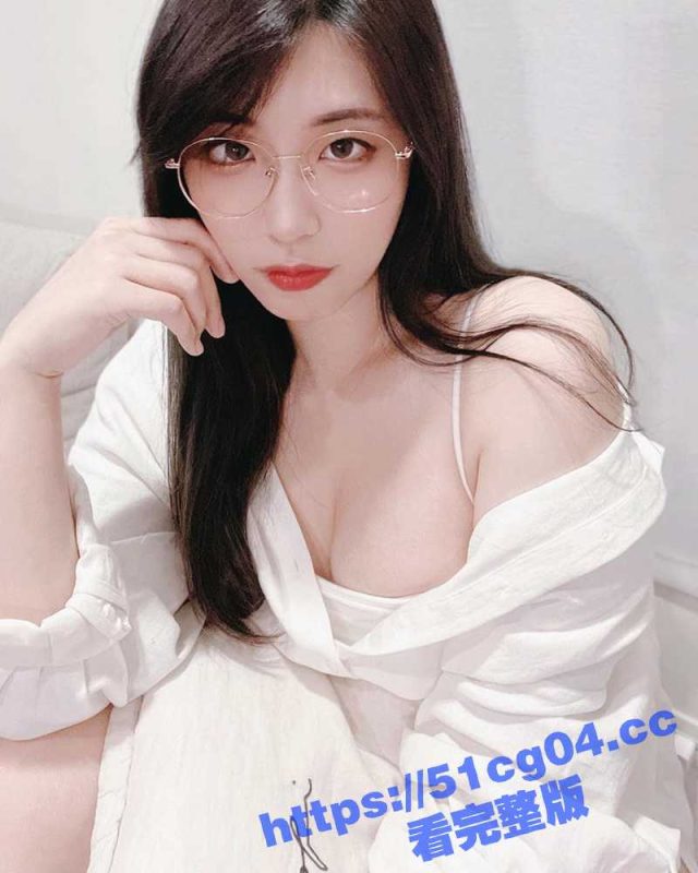 香港前LOL职业选手何狄麟逼死twitch女主播六妹 女主被爆性瘾乱交和私密照片 不堪网络霸凌直播上吊自杀！-51吃瓜网