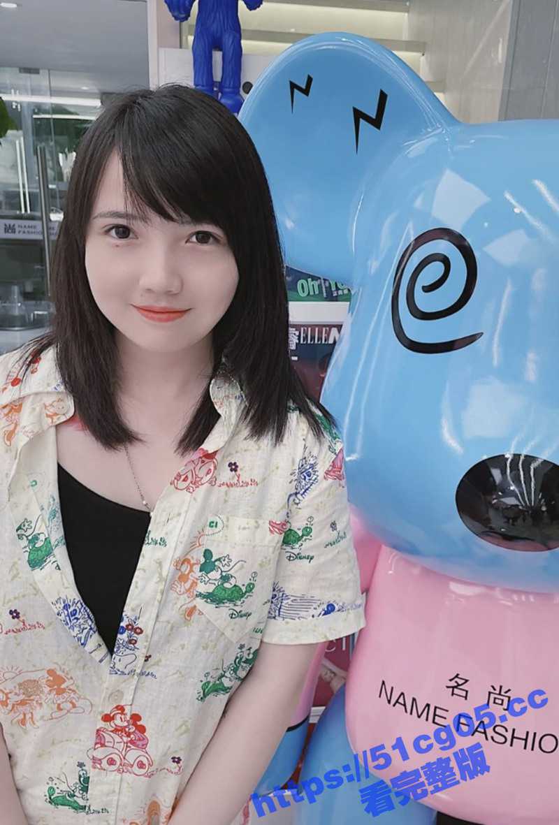 马来西亚情侣自拍泄密 超嫩白虎馒头逼学生妹夹得男友受不了 这种户型的馒头穴包裹性最强 - 51吃瓜网-51吃瓜网