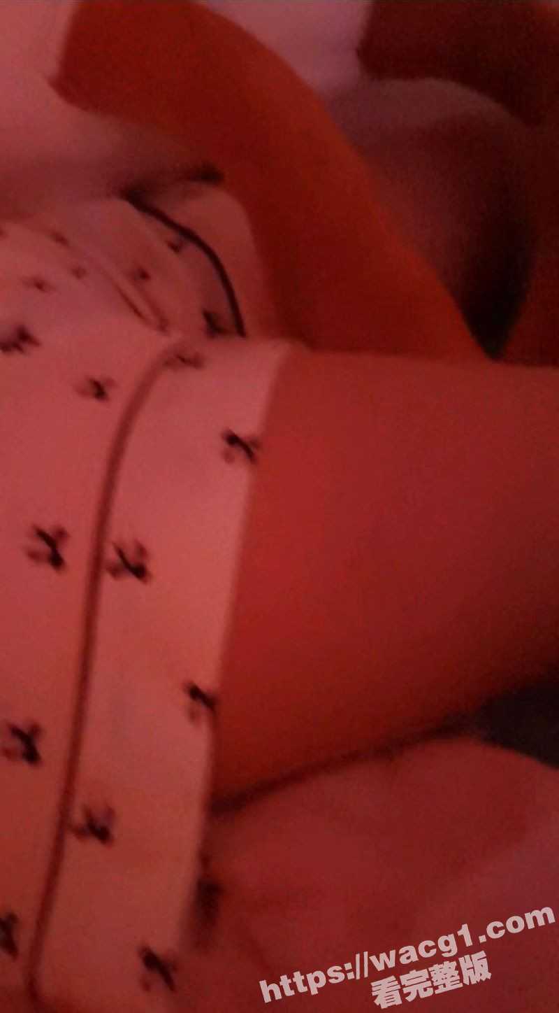 海角大神合租朋友妻巅峰巨作！浓浓的精液颜射合租朋友妻和骚妈满脸 犹如打桩机调教母女花 - 51吃瓜网-51吃瓜网