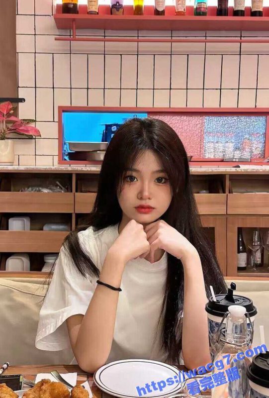 重庆大学艺术学院 校花江敏琪 甜美娇颜母狗 被男友颜射口爆 视频流出！-51吃瓜网