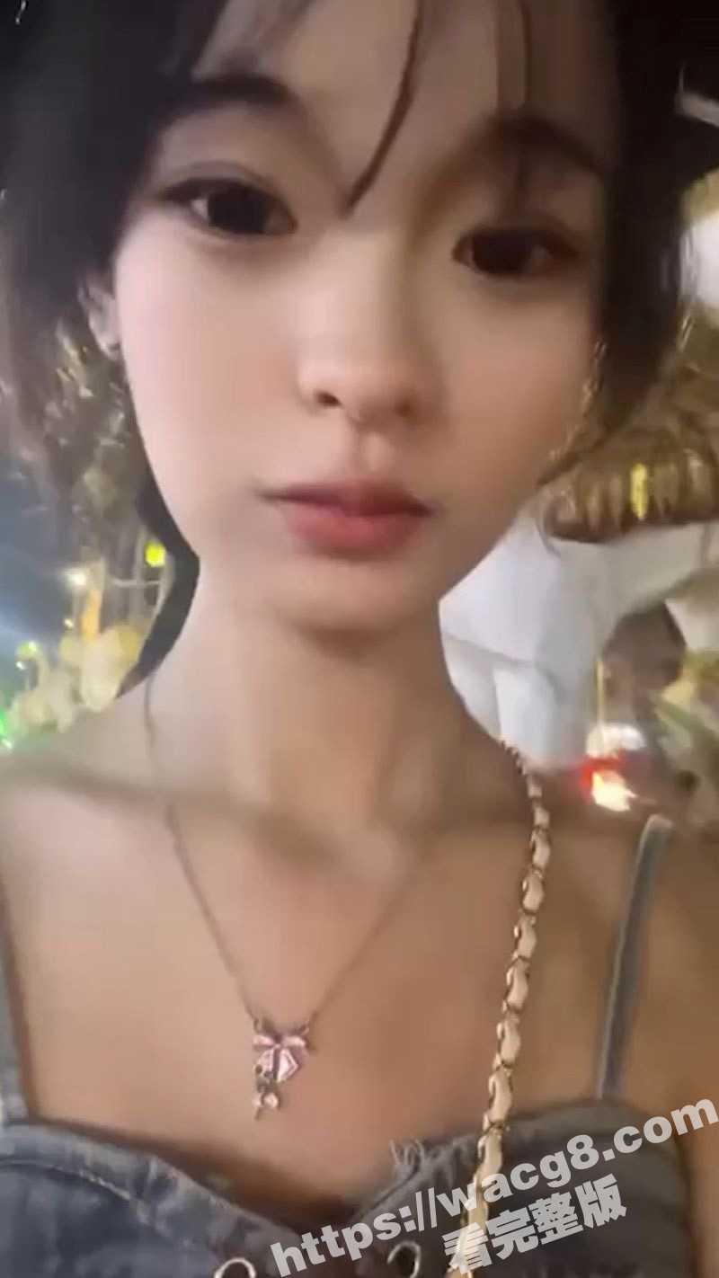 山西可爱嫩妹 刘晓钰 甜妹也喜欢玩反差 发给前男友的淫荡自慰视频被曝光 ！ - 51吃瓜网-51吃瓜网