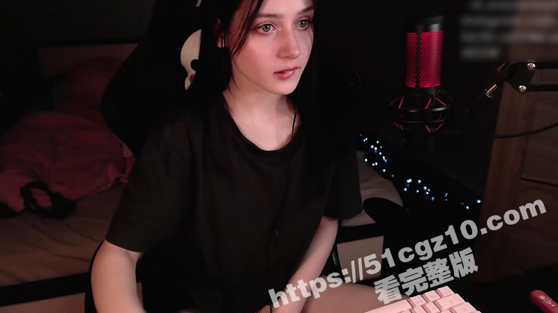 英雄联盟队友骚操作 国外小姐姐边打游戏边自慰视频遭疯传 果然有时候队友坑都是有原因的-51吃瓜网