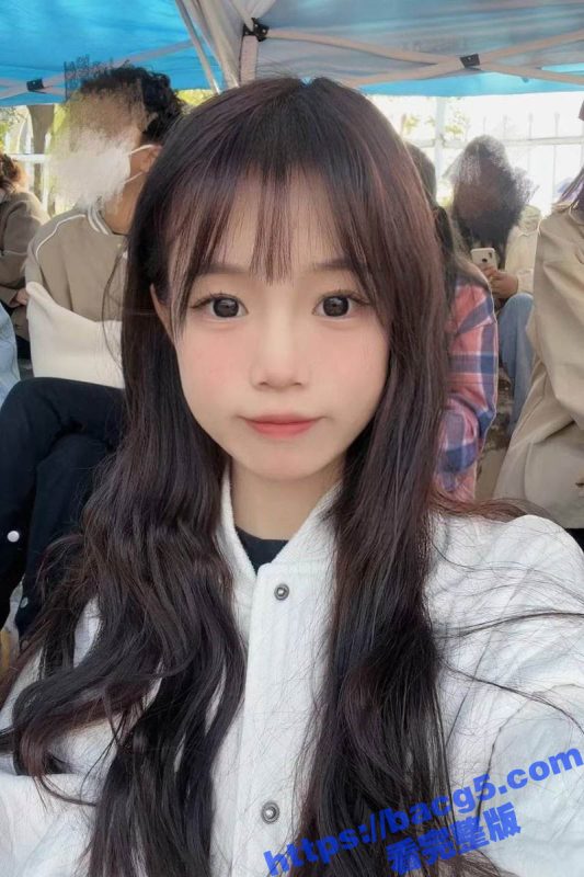 清纯少女 林泓汐 性爱视频流出 小母狗口技一流 灵活舌尖挑逗龟头 极品翘臀被大屌猛烈后入！-51吃瓜网