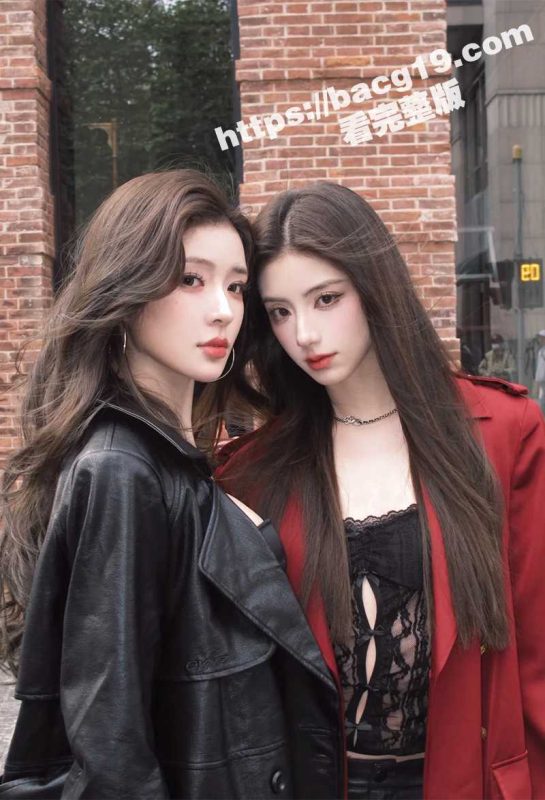 顶级调教大神 帝都金领S 上海江景房双飞姐妹花 无套后入骑乘调教 母狗戴链跪爬露出-51吃瓜网