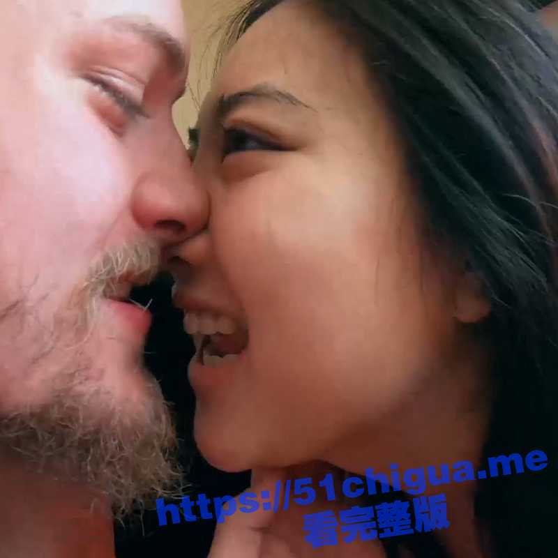 骚货流出留学生 苏琪 与外国男友绳艺捆绑啪啪晨炮 无套怒操爆菊内射 这早饭吃得很有营养嘛！-51吃瓜网